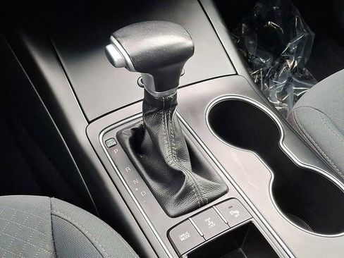 Used 2020 Kia Sorento LX w/ LX I4 Convenience Package image 16