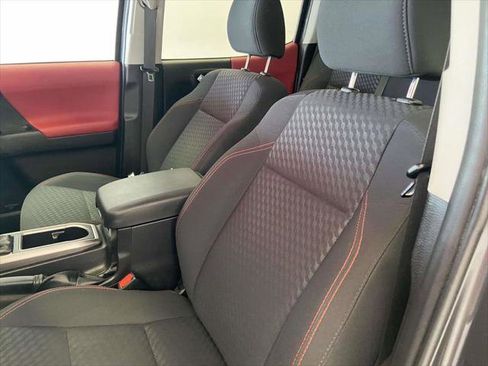 Certified 2022 Toyota Tacoma SR5 RWD image 17