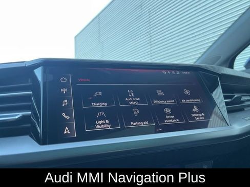 Used 2023 Audi Q4 e-tron Premium Plus w/ Premium Plus image 27