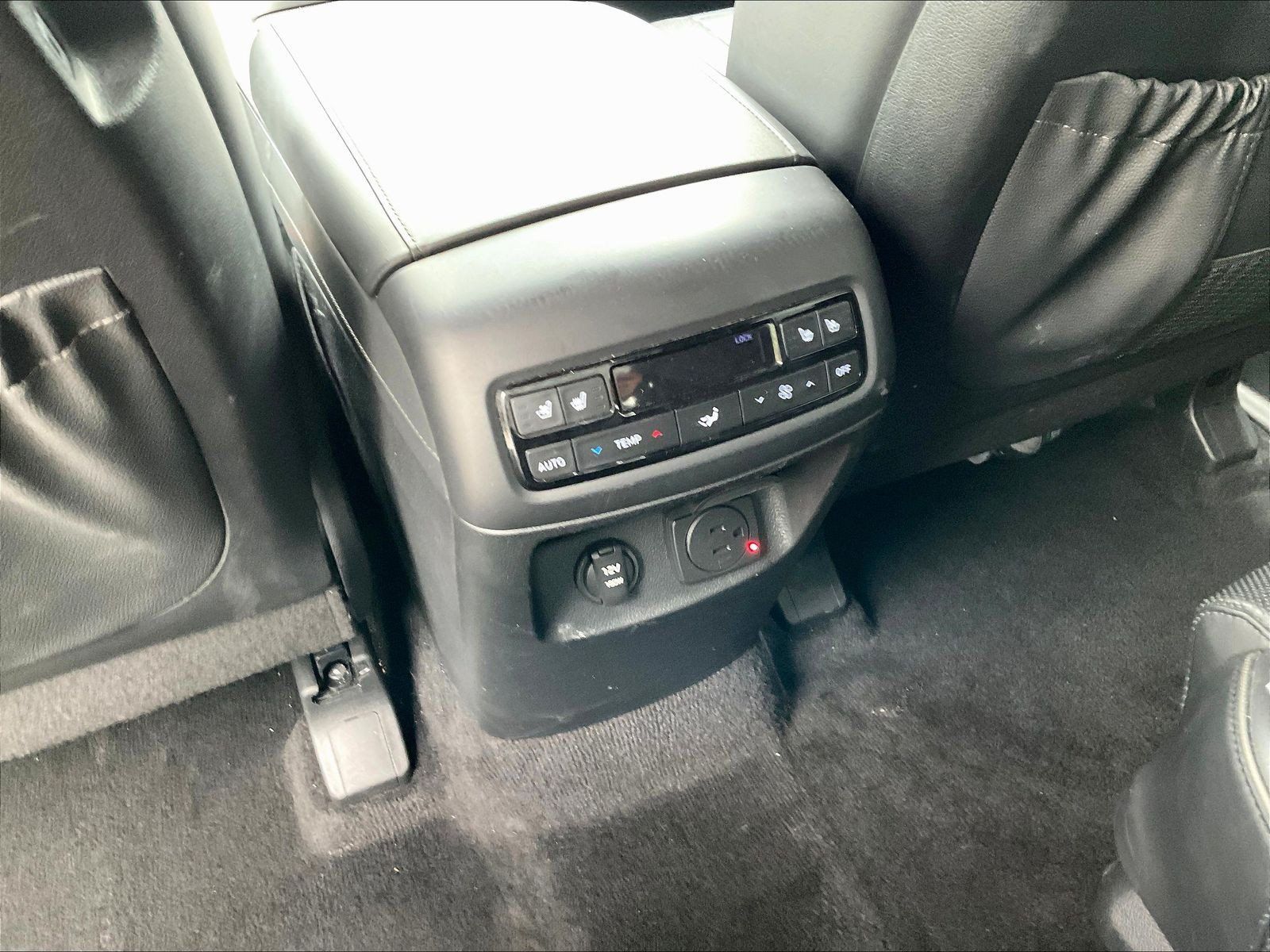 Used 2024 Hyundai Palisade Calligraphy AWD/4WD image 11