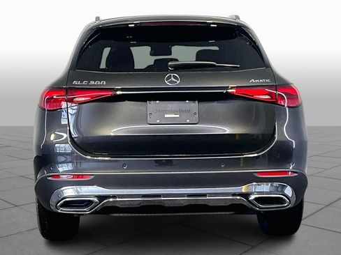 Used 2026 Mercedes-Benz GLC 300 4MATIC image 4