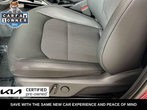 Used 2025 Kia Niro EX Touring FWD image 24