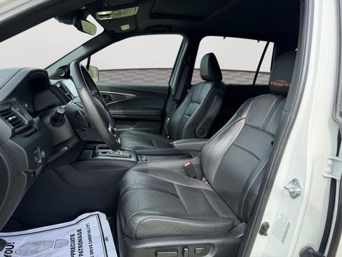 Used 2023 Honda Passport TrailSport image 9