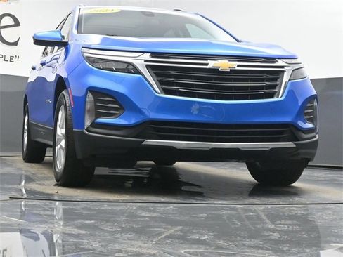 Used 2024 Chevrolet Equinox LT image 4