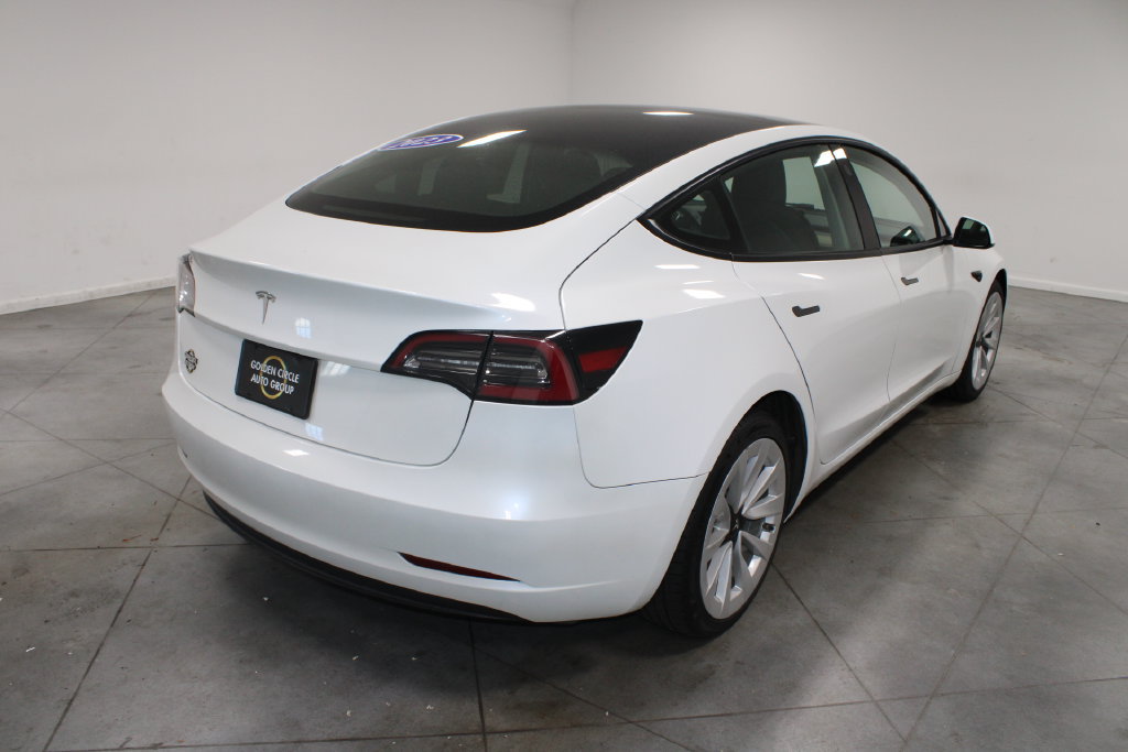 Used 2023 Tesla Model 3 Standard Range RWD image 9