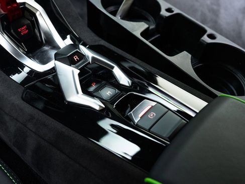 Used 2023 Lamborghini Huracan Tecnica image 42