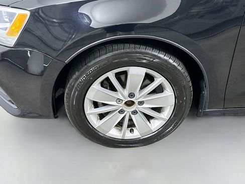 Used 2015 Volkswagen Jetta SE FWD image 8