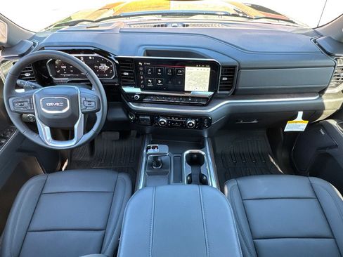 Used 2026 GMC Sierra 1500 SLT w/ SLT Premium Plus Package AWD/4WD image 21
