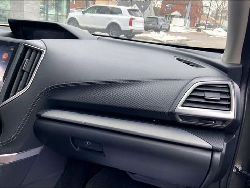 Used 2021 Subaru Forester Limited w/ Popular Package #3 image 18