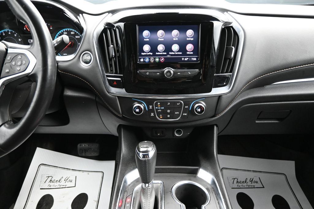 Used 2020 Chevrolet Traverse LT w/ LPO, Floor Liner Package FWD image 17