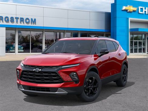 New 2026 Chevrolet Blazer LT image 6