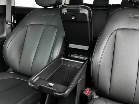 New 2025 Hyundai Ioniq 5 SEL RWD image 18