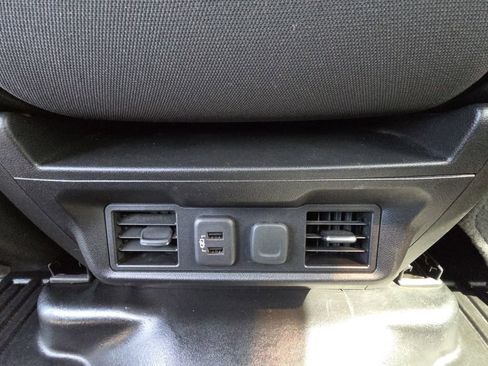 Used 2023 Chevrolet Silverado 3500 LT w/ Convenience Package AWD/4WD image 31