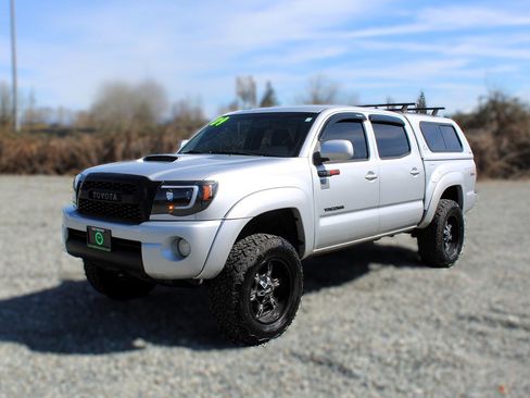 Used 2009 Toyota Tacoma 4x4 Double Cab image 3