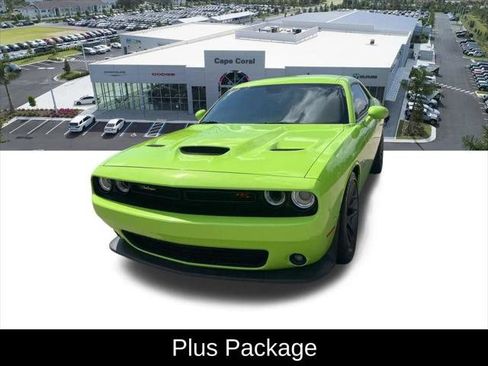 Certified 2023 Dodge Challenger R/T Scat Pack w/ Plus Package RWD image 4