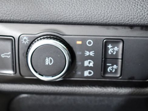 Used 2023 Ford Explorer Limited w/ Limited Technology Package AWD/4WD image 31