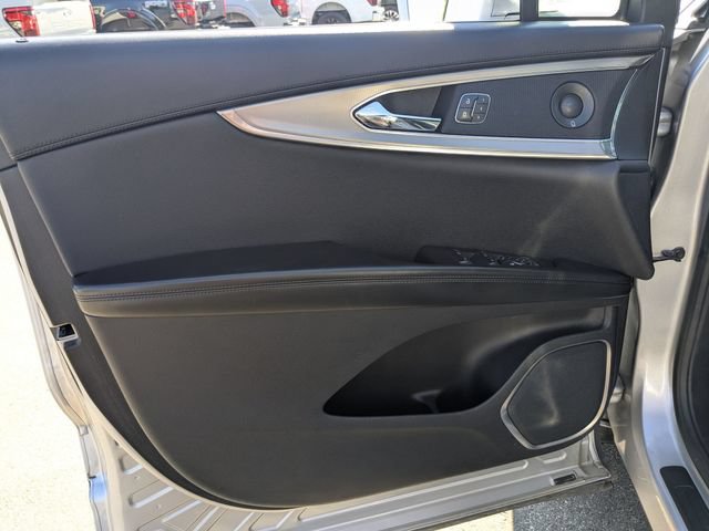 Used 2019 Lincoln Nautilus Reserve FWD image 9