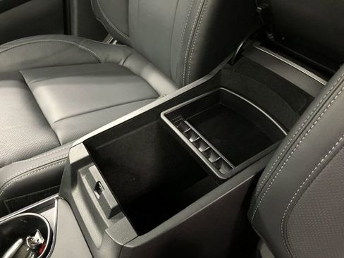 Used 2021 Subaru Ascent Limited w/ Technology Package image 28