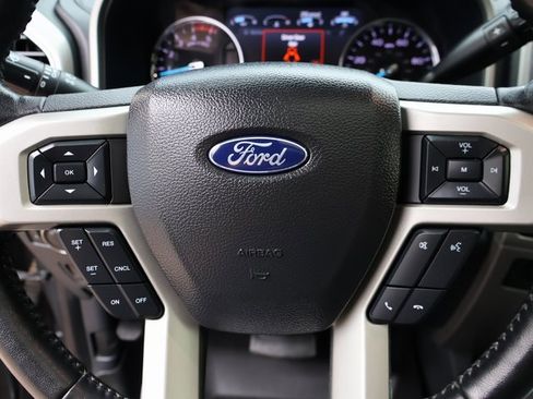 Used 2022 Ford F250 Lariat w/ Lariat Ultimate Package image 33