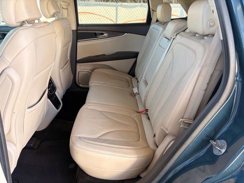 Used 2016 Lincoln MKX Select w/ Select Plus Package image 18