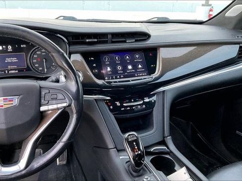 Used 2020 Cadillac XT6 Sport w/ Platinum Package image 8