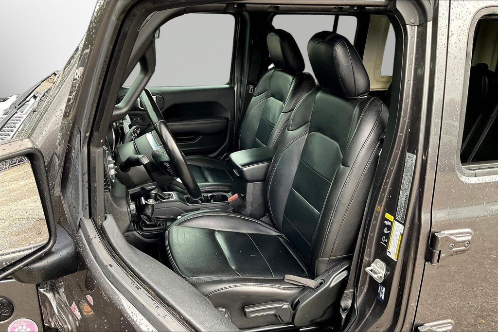 Used 2021 Jeep Wrangler Unlimited Sahara AWD/4WD image 20