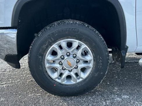 New 2026 Chevrolet Silverado 2500 LT w/ All Star Edition AWD/4WD image 11