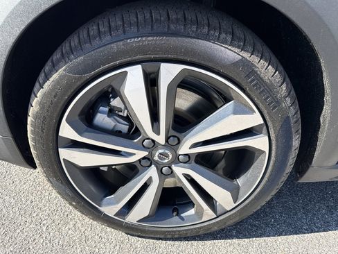 New 2026 Volvo V60 B5 Cross Country Plus w/ Protection Package Premier image 9