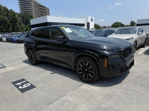 Used 2023 BMW XM AWD/4WD image 2