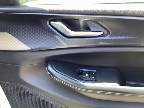 Used 2024 Jeep Grand Cherokee Laredo X w/ Trailer Tow Package image 38