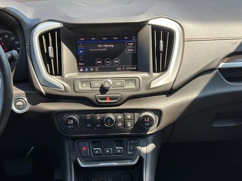 Used 2020 GMC Terrain SLE w/ Driver Convenience Package FWD image 11