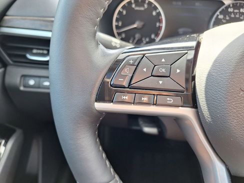 Used 2025 Nissan Altima 2.5 SL image 23