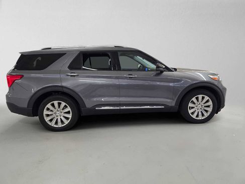 Used 2022 Ford Explorer Limited w/ Hybrid Equipment Group 310A RWD image 6
