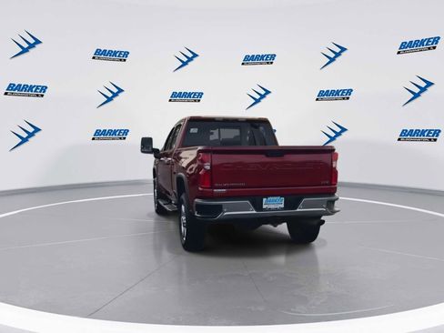 Used 2020 Chevrolet Silverado 2500 LTZ w/ LTZ Convenience Package image 7