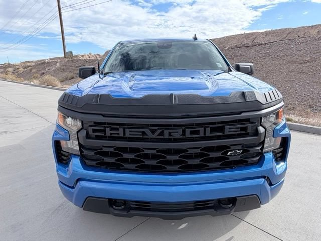 Used 2025 Chevrolet Silverado 1500 Custom RWD image 2