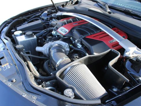 Used 2012 Chevrolet Camaro SS w/ RS Package image 18