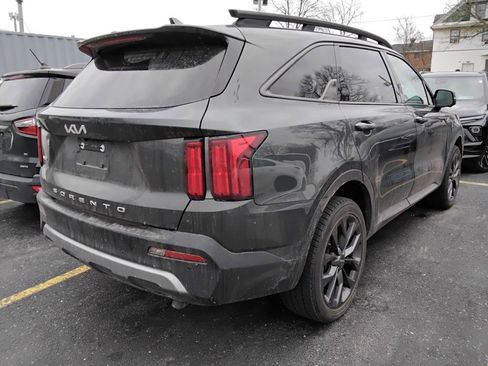 Used 2022 Kia Sorento SX Prestige w/ Rust Color Package image 5