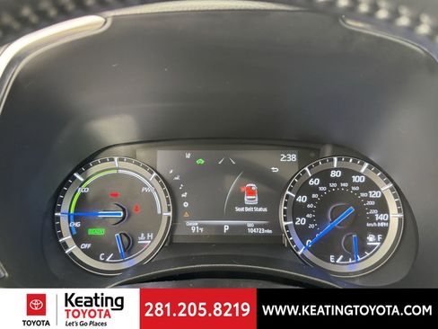 Used 2020 Toyota Highlander Limited FWD image 25