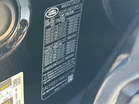 Used 2021 Land Rover Range Rover Velar R-Dynamic S image 35