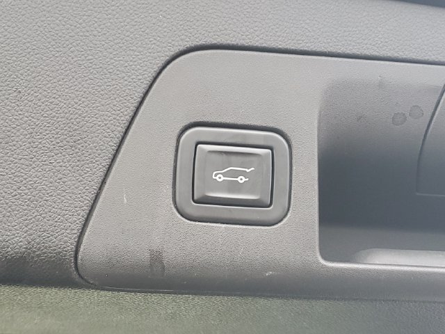 Certified 2021 Buick Envision Essence AWD/4WD image 8