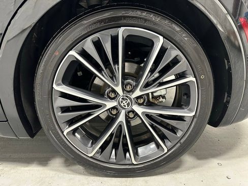 Used 2025 Toyota Prius XLE image 66