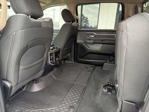 Used 2020 RAM 1500 Big Horn image 5