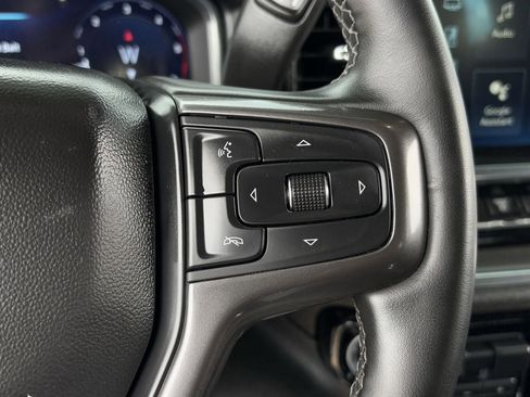 Used 2024 Chevrolet Silverado 2500 High Country w/ High Country Premium Package AWD/4WD image 17