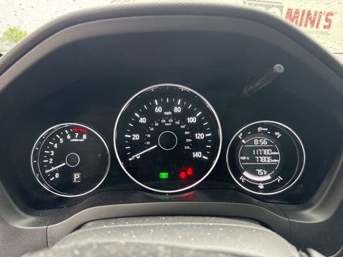 Used 2016 Honda HR-V LX image 26