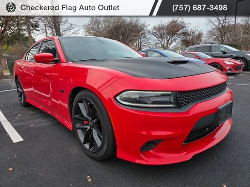 Used 2020 Dodge Charger GT w/ Performance Handling Group image 3
