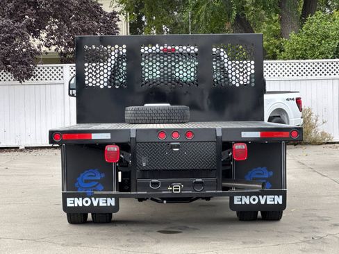 New 2024 Ford F550 4x4 Regular Cab Super Duty image 4