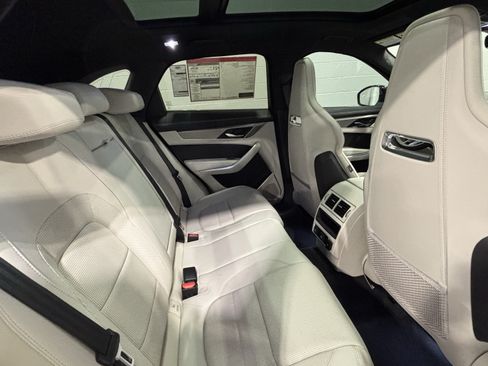 New 2026 Jaguar F-PACE R-Dynamic S AWD/4WD image 4