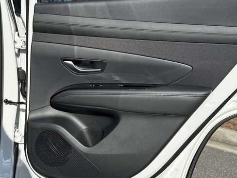 New 2026 Hyundai Tucson Limited image 16