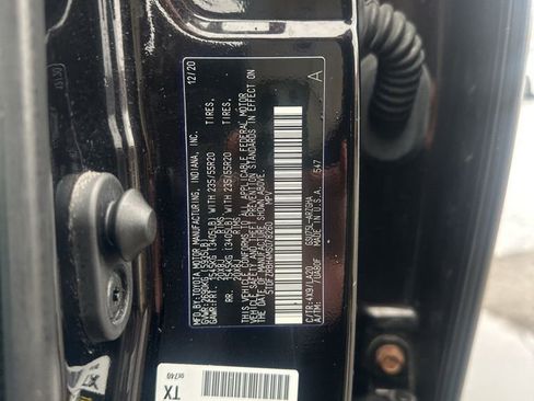 Used 2021 Toyota Highlander Platinum AWD/4WD image 45