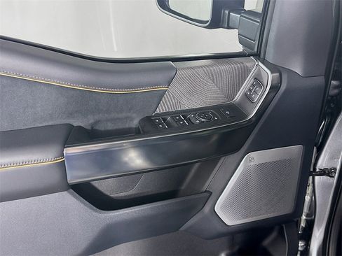 Used 2024 Ford F350 Platinum image 25